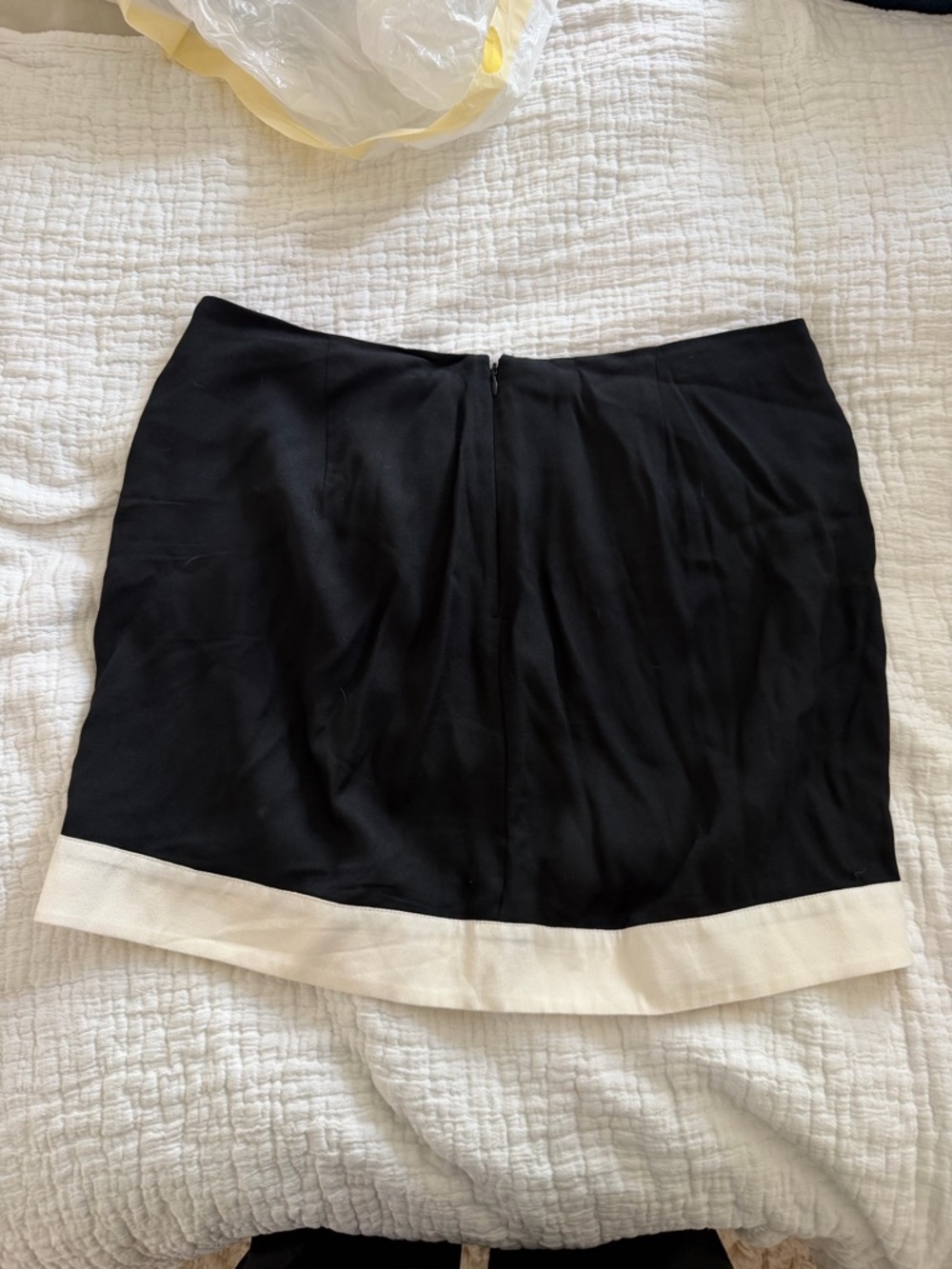 Reformation Penny Skirt - Picture 6 of 8